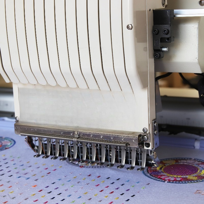 Sewing Machine In Textile - ماكينة خياطة وتطريز صناعية لمصانع النسيج،