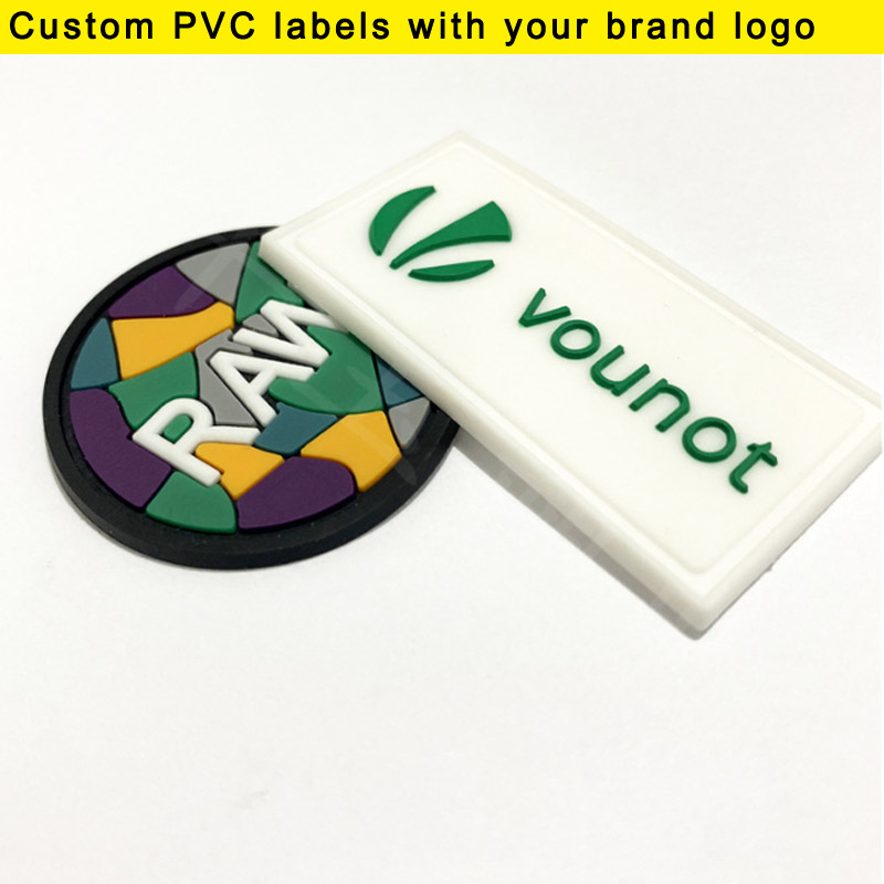Sewing Labels - 100 قطعة مجموعة مخصصة شعارك/رسائل PVC