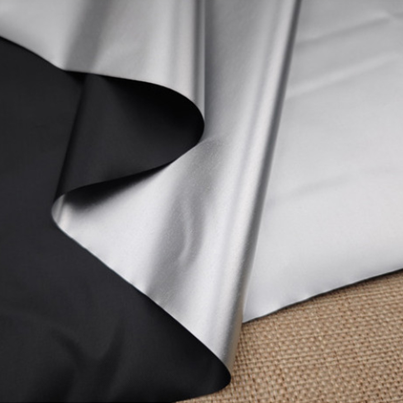 قماش عازل للضوء باللون الأسود  - مراجعة Sewing Fabric وسعره