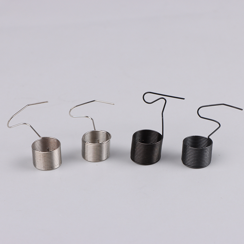 [YU] 10 قطعة موضوع معدني التوت - مراجعة Needle Threader Tool وسعره