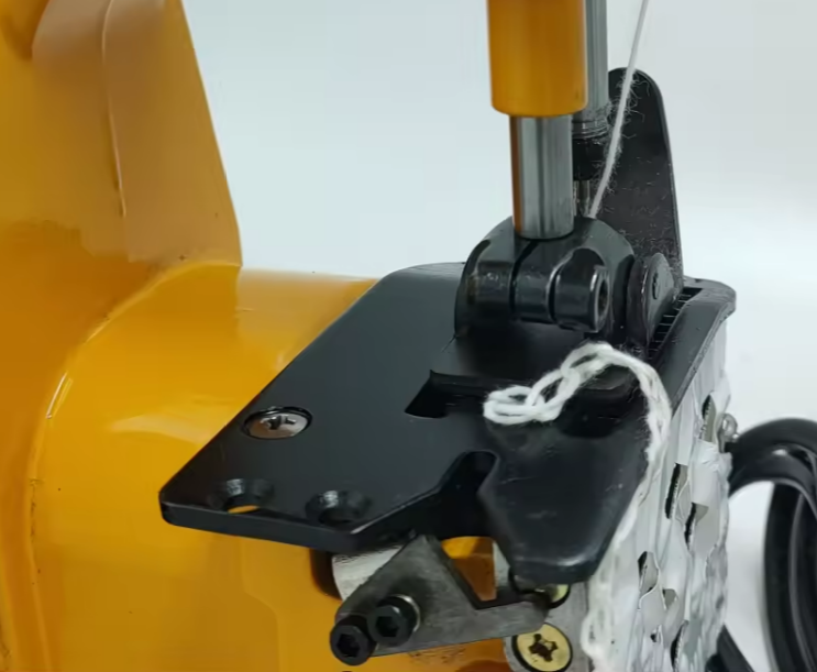 آلة خياطة نصف أوتوماتيكية كهرب - مراجعة Sewing Machine In Textile وسعره