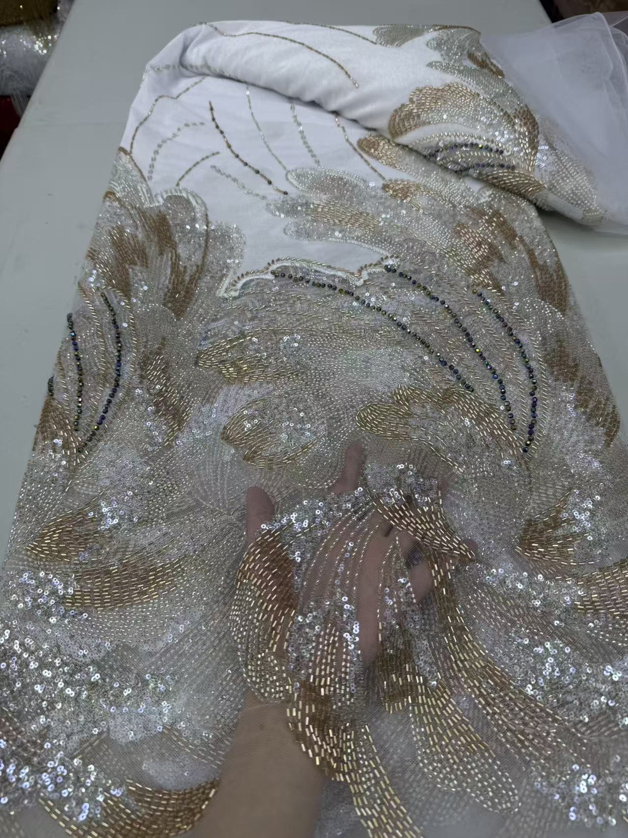 قماش دانتيل فرنسي أفريقي مزين  - مراجعة Sewing Velvet Fabric وسعره