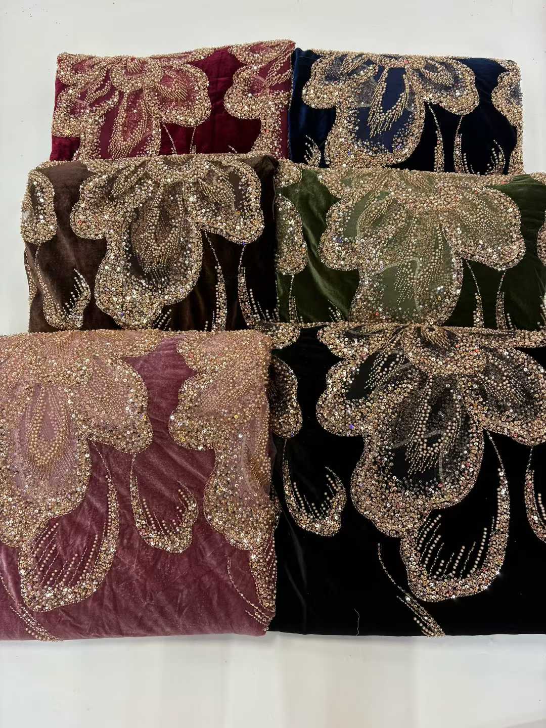 قماش دانتيل ثقيل مطرز بالمخمل  - مراجعة Sewing Velvet Fabric وسعره