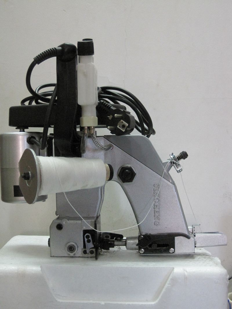 ماكينة الختم المحمولة ماكينة خ - مراجعة Sewing Machine In Textile وسعره