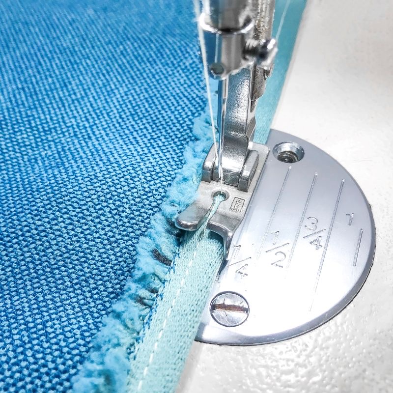 ماكينة خياطة مسطحة صناعية، قدم - مراجعة Sewing Expert وسعره