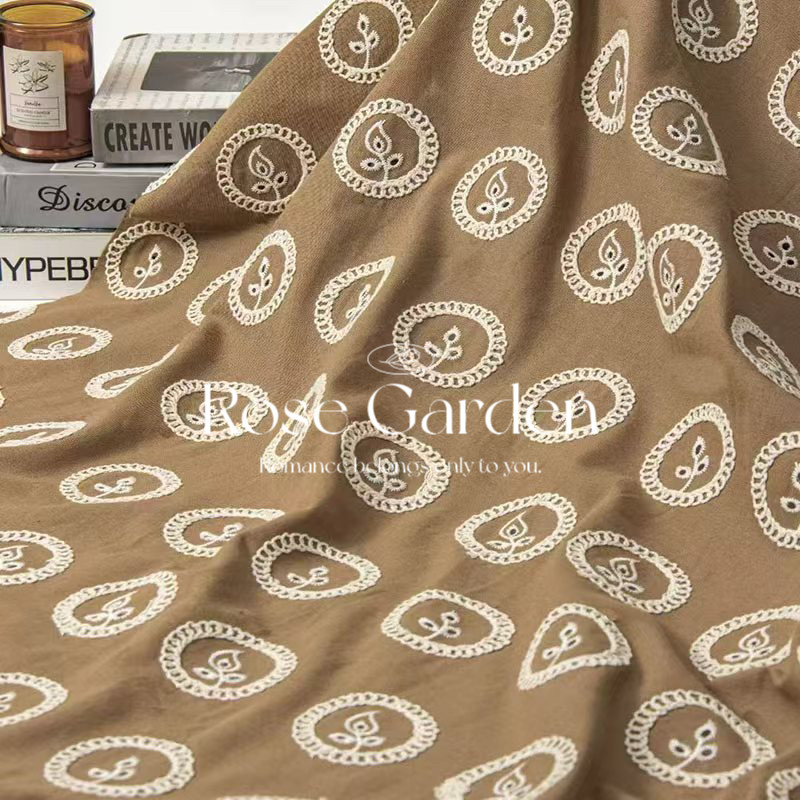قماش مطرز بنمط الزهور بطول 100 - مراجعة Sewing Fabric وسعره